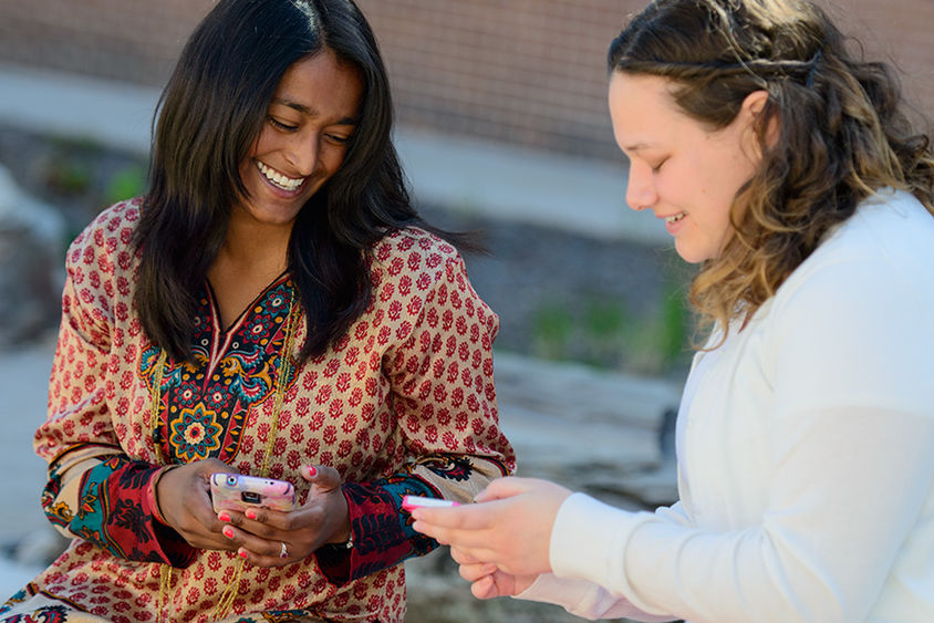 students on cellphones