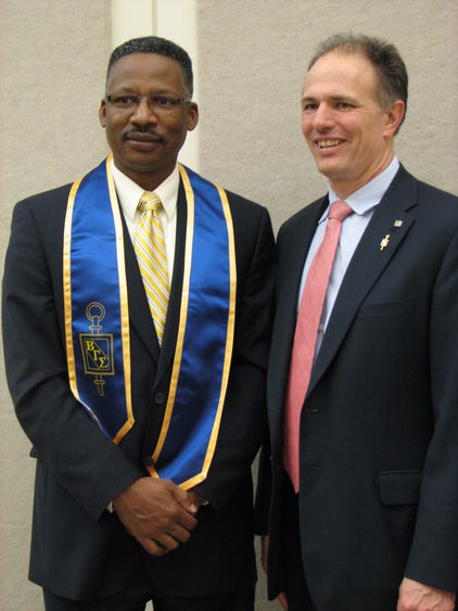 Dr. Roderick Lee and Beta Gamma Sigma distinguished honoree Robert Scaer Dr. Roderick Lee and Beta Gamma Sigma distinguished honoree Robert Scaer